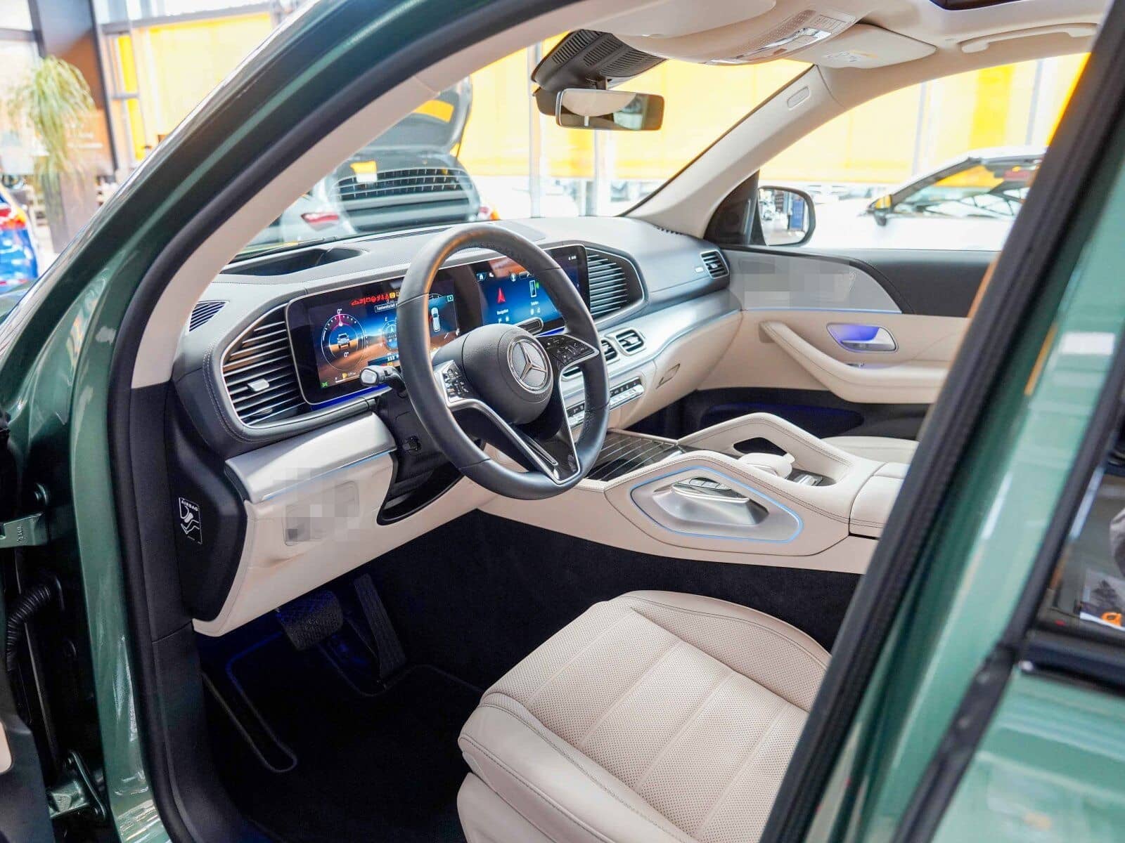 Mercedes-Benz GLE 350 de 4M AMG Line Night Ireland mid green foto 17