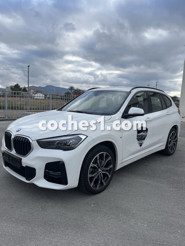 BMW X1 2020 - detalle interior