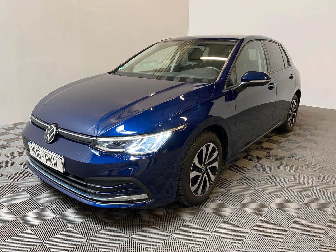 Volkswagen Golf VIII Lim. Active eTSI 2022