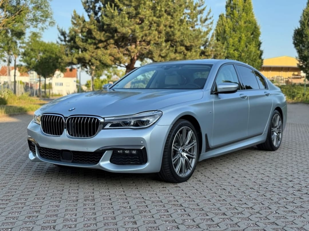 BMW 750 i xDrive M 40 Jahre 2018