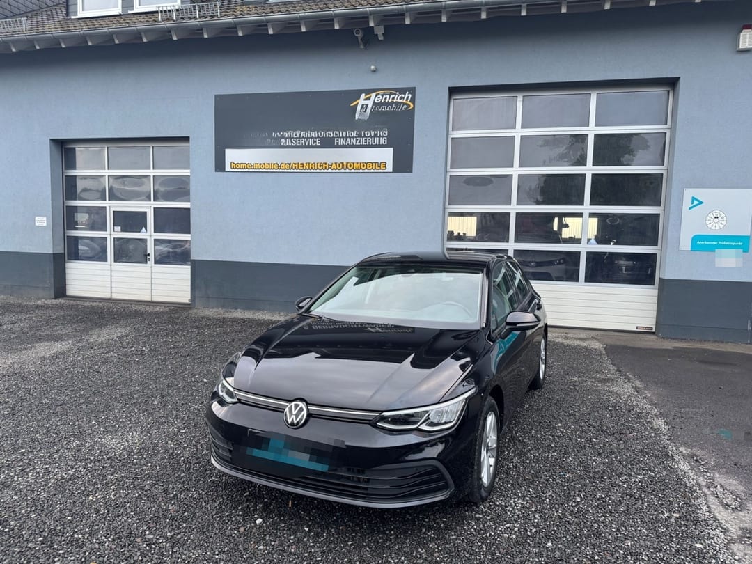 Volkswagen Golf VIII Limo Life 2022