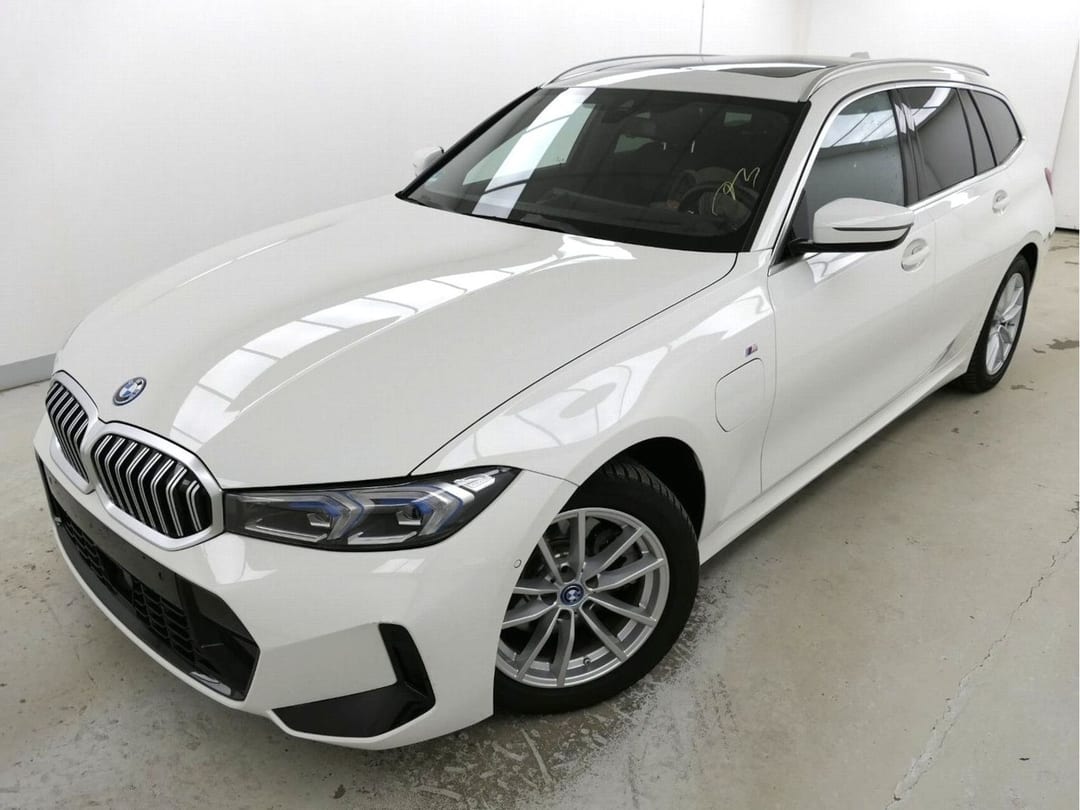 BMW 330e Touring M Sport 2024