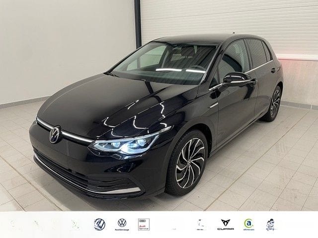 Volkswagen Golf VIII Lim. 1.5TSI Style 2021