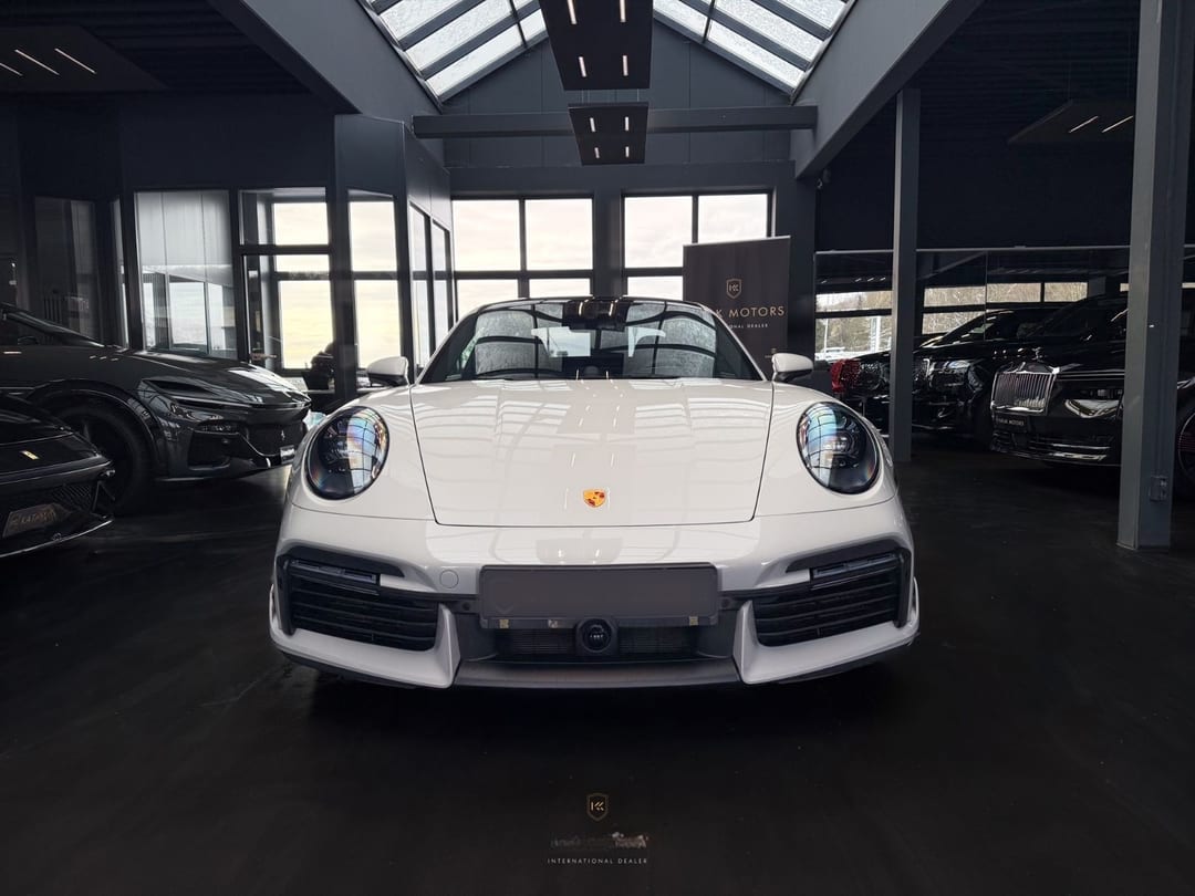 Porsche 992 TURBO 2023