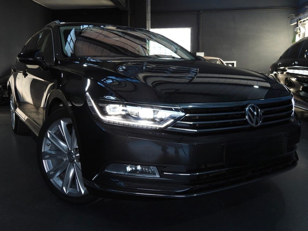 Volkswagen PASSAT VARIANT 1.5 TSI HIGHLINE 2019