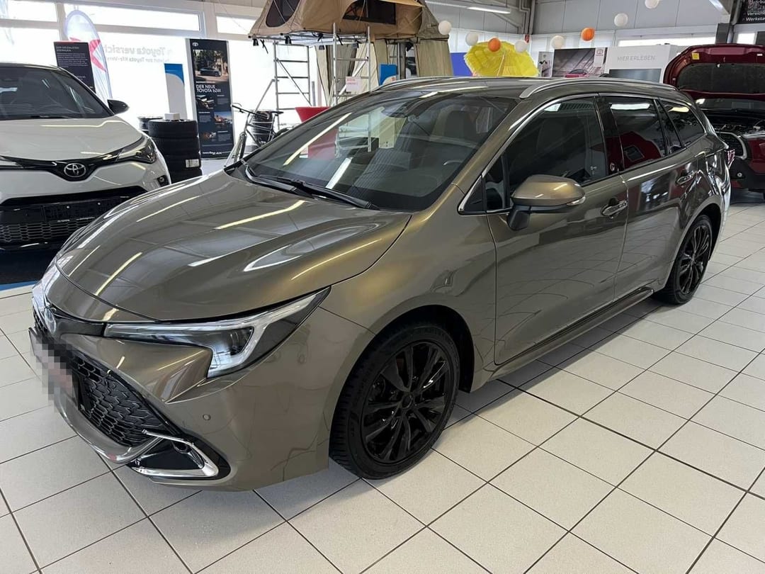 Toyota Corolla Touring Sports Team D 2023