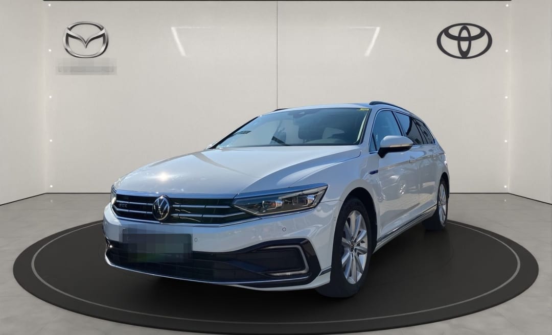 Volkswagen Passat Variant GTE 2020