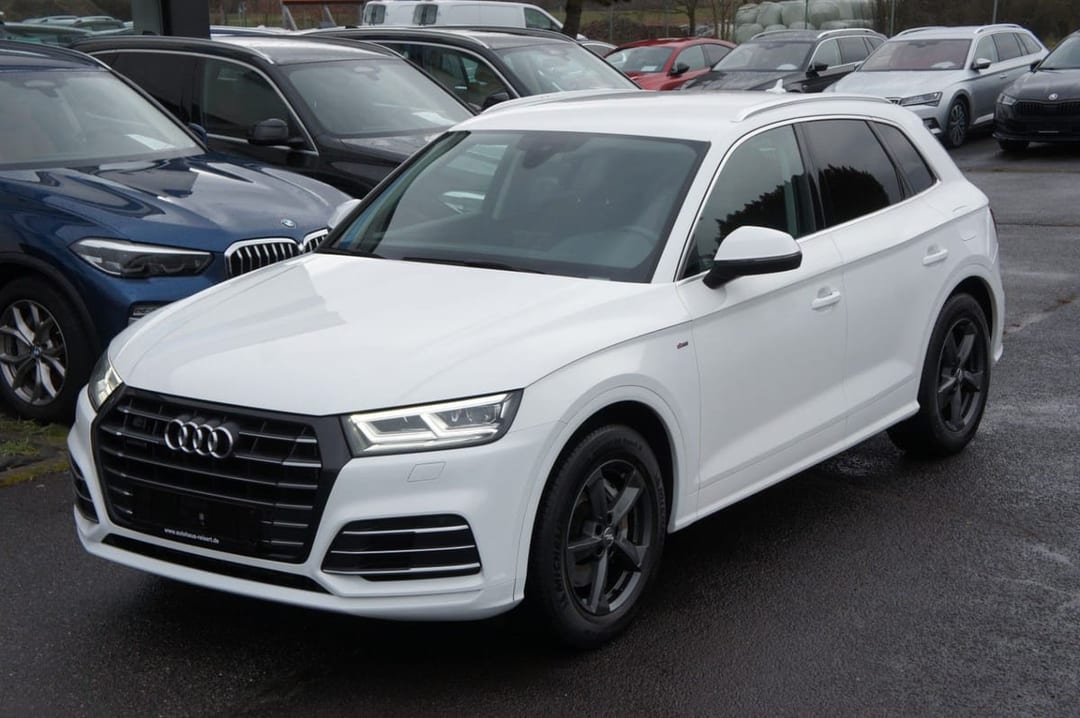 Audi Q5 55 TFSIe quattro S-Line sport 2020