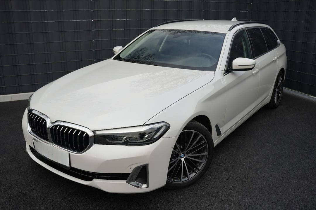 BMW 520d xDrive Luxury Line 2021
