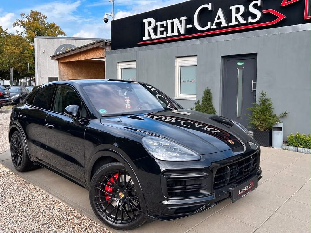 Porsche Cayenne Coupe V8 2023