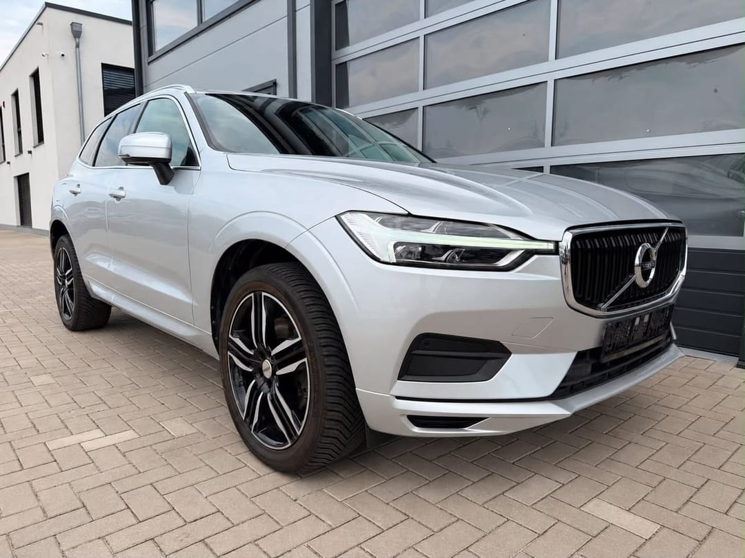 Volvo XC60 Momentum AWD 2018