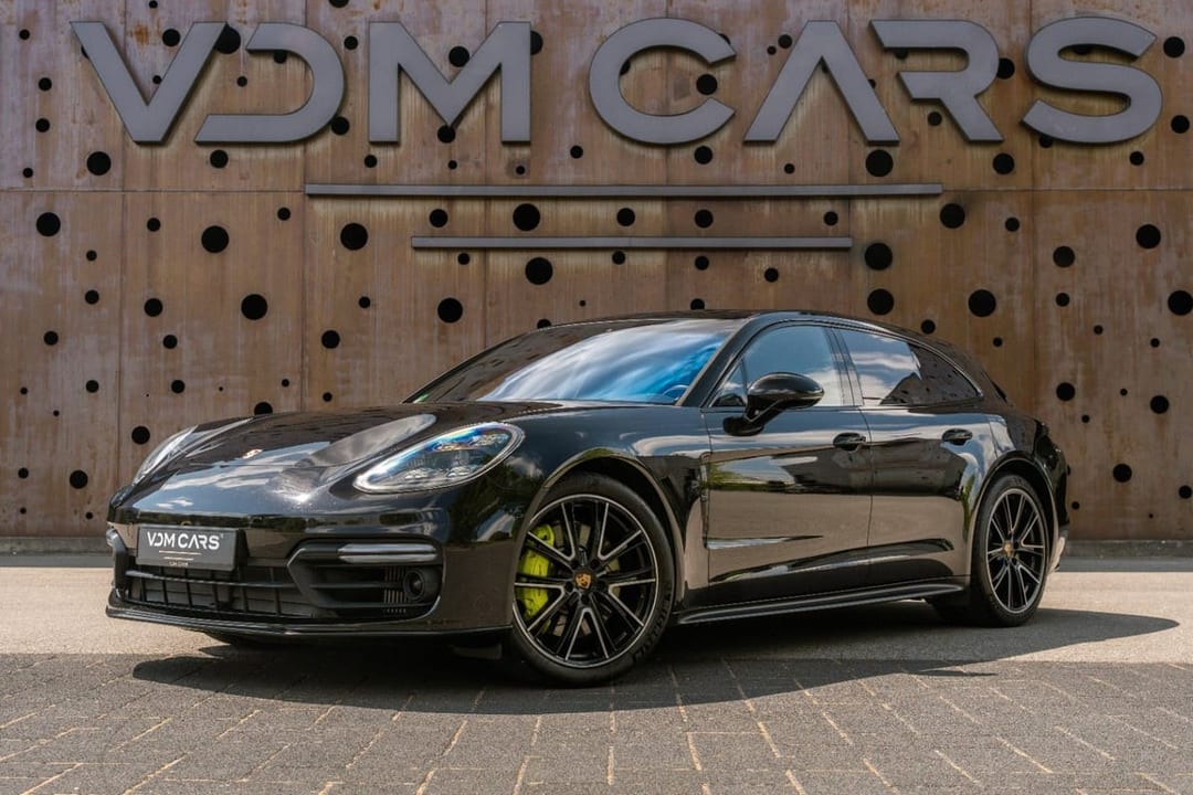 Porsche Panamera Sport Turismo 4 E-Hybrid 2018