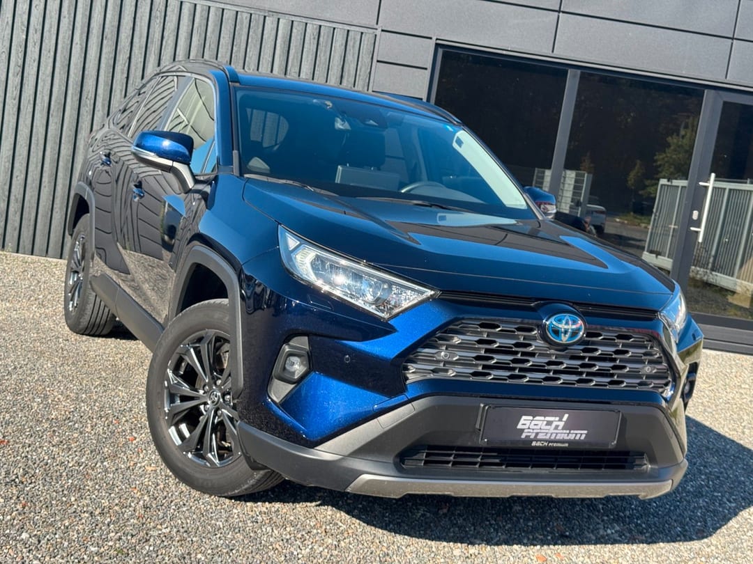 Toyota RAV4 Hybrid 4x2 Team Deutschland 2024