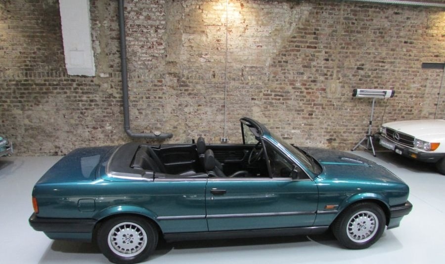 BMW 318i E30 1992 Cabriolet wenig Km seltene Farbe foto 2