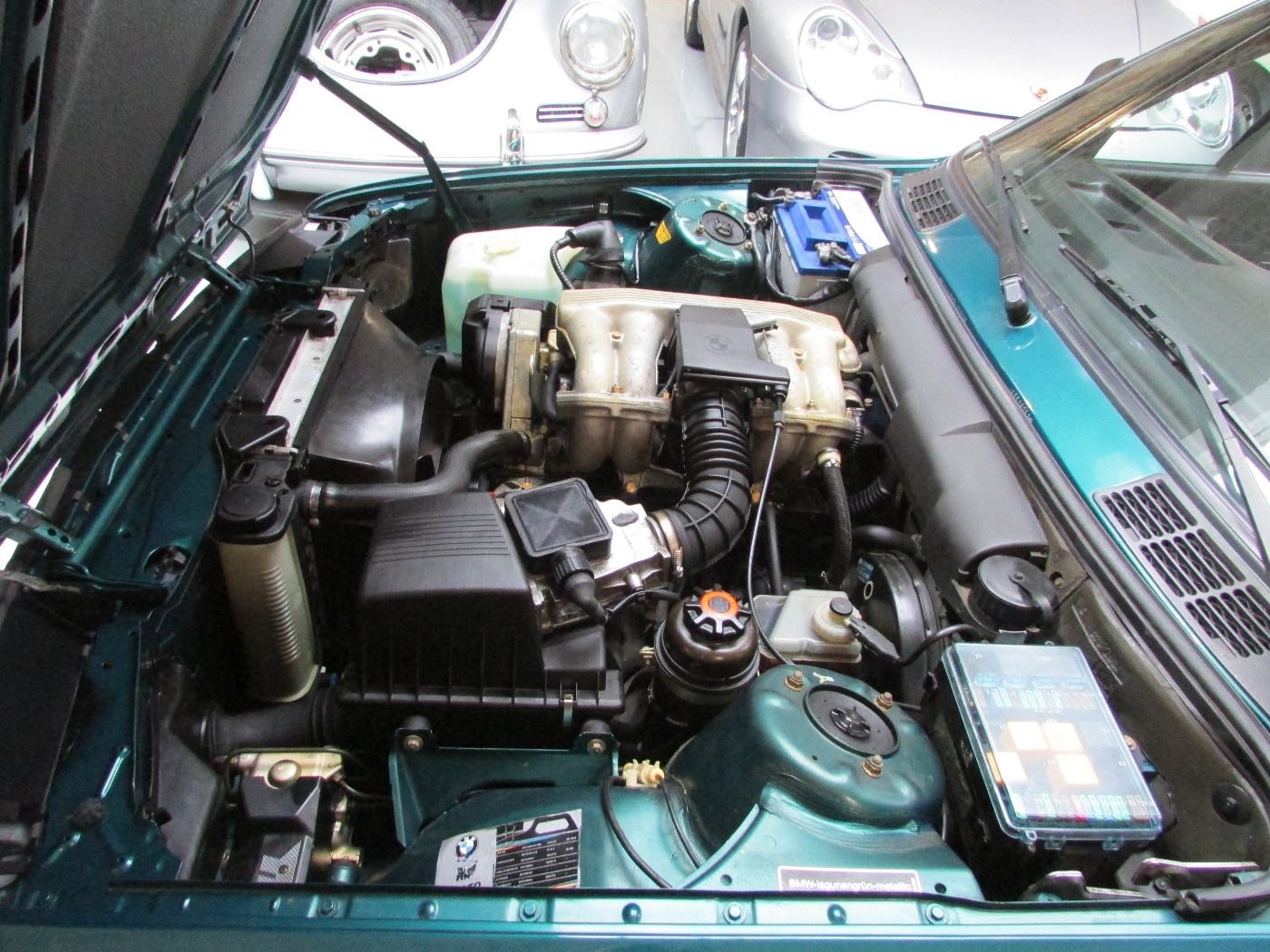 BMW 318i E30 1992 Cabriolet wenig Km seltene Farbe foto 18