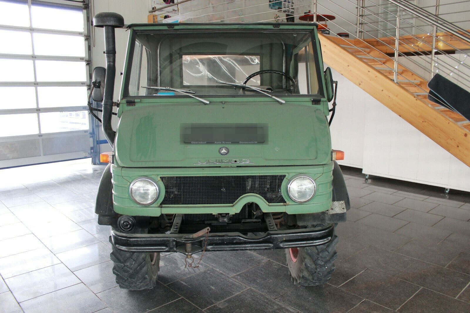 Mercedes-Benz Unimog 421 Cabrio foto 2