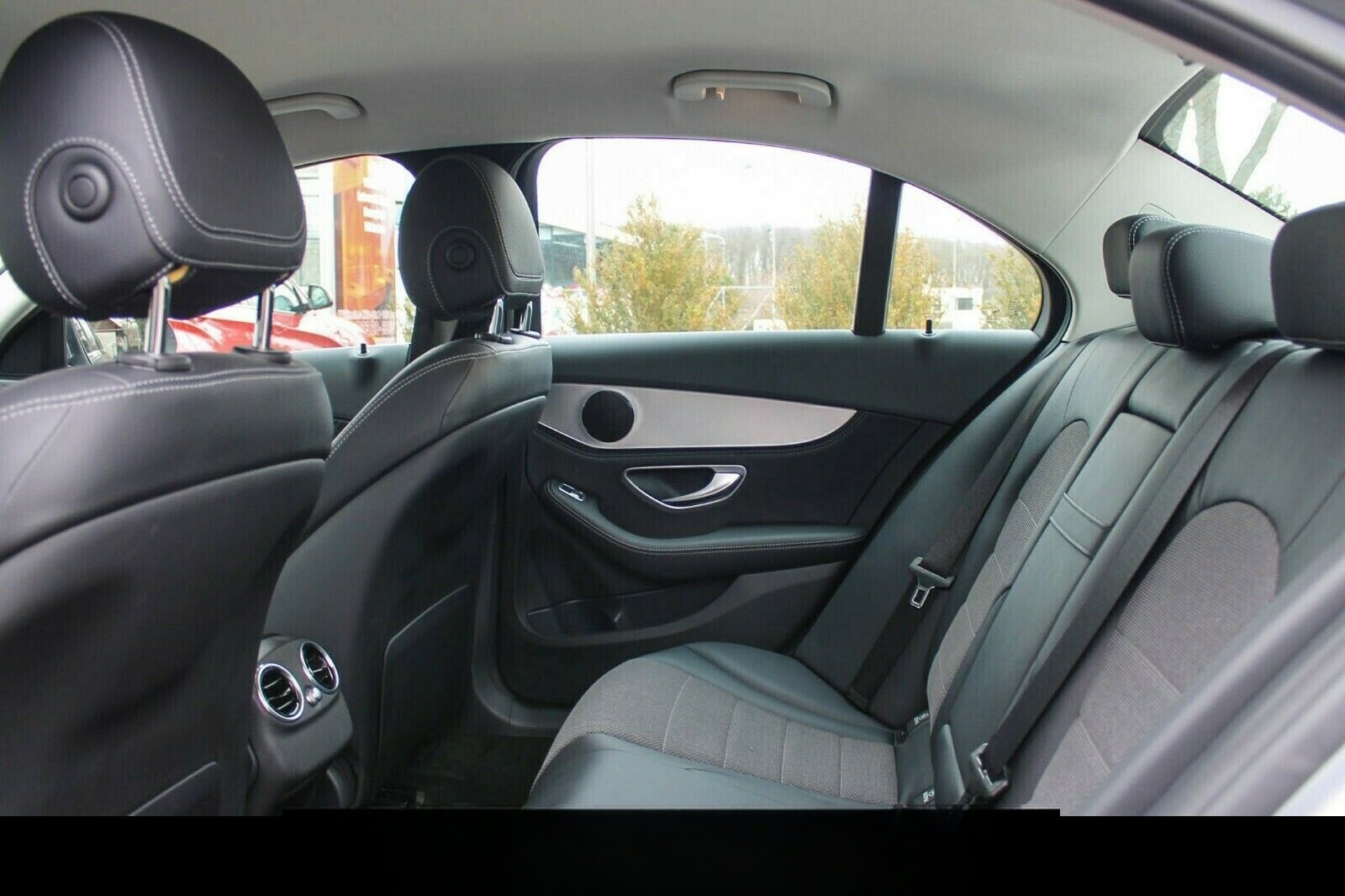 Mercedes-Benz C 180 CGI Aut*Navi*PDC*Klima foto 11