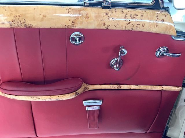 Mercedes-Benz 220 S Cabriolet Ponton foto 12