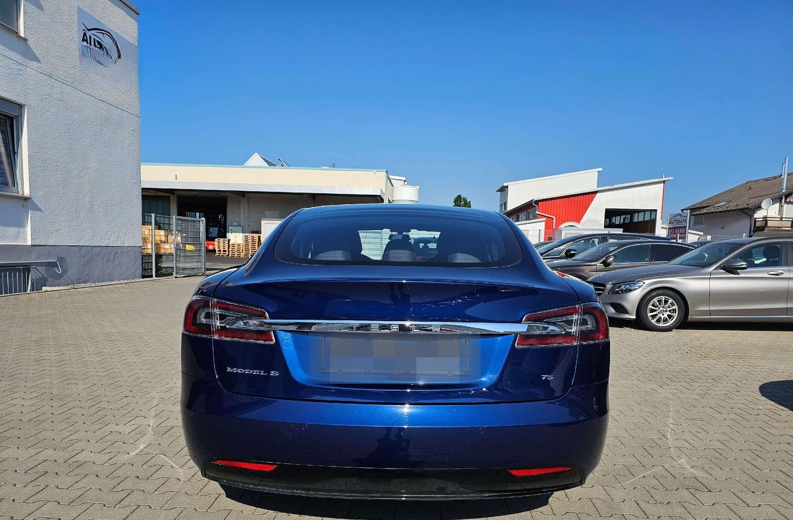 Tesla Model S 75 foto 6