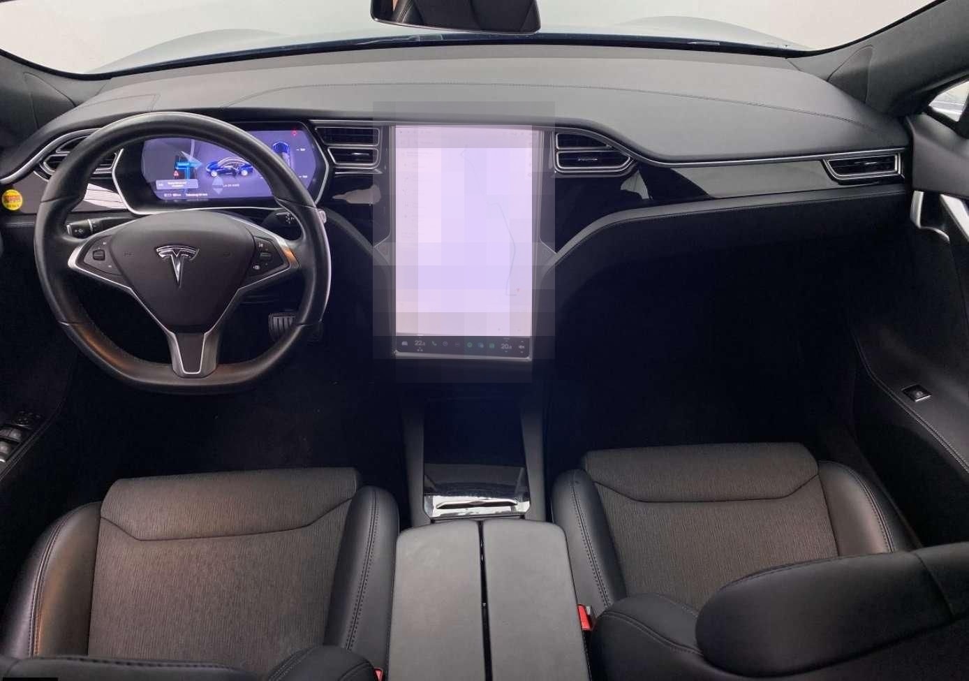Tesla Model S 75 foto 10