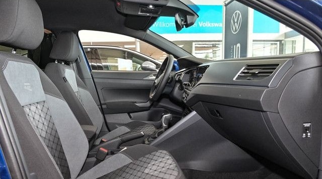 Volkswagen Taigo R-Line 1.0 TSI DSG IQ Navi DC DAB foto 4