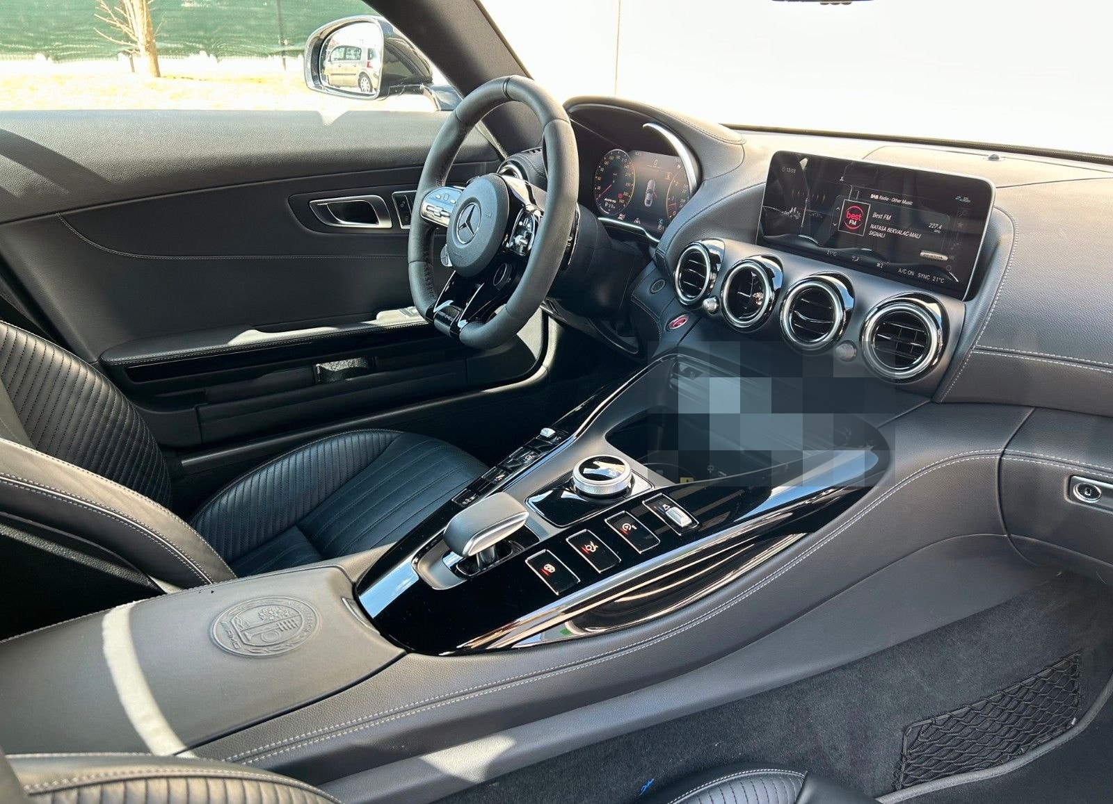 Mercedes-Benz AMG GT S foto 8