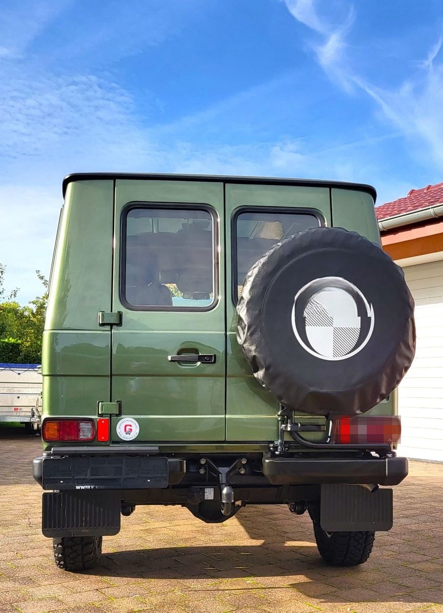 Mercedes-Benz 300GD"Zypressengrün"1 von 372 Stück! foto 7