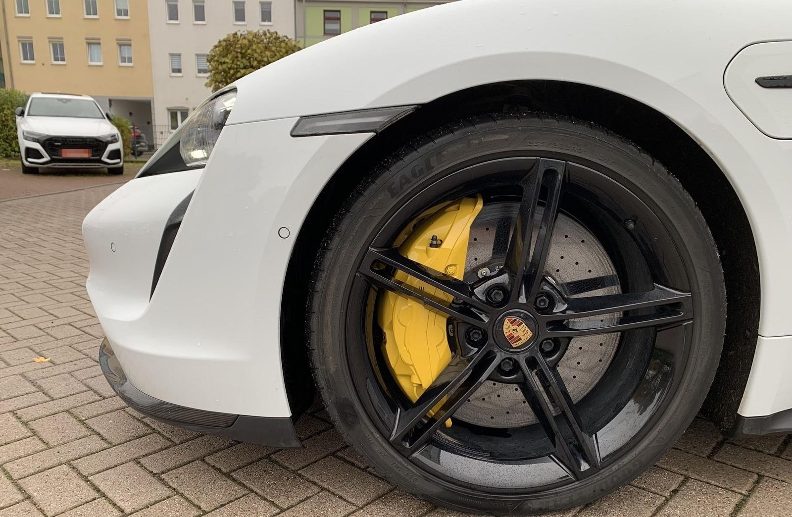 Porsche Taycan Turbo S Mod.23 Burmester+Sitzklima+Lift foto 23