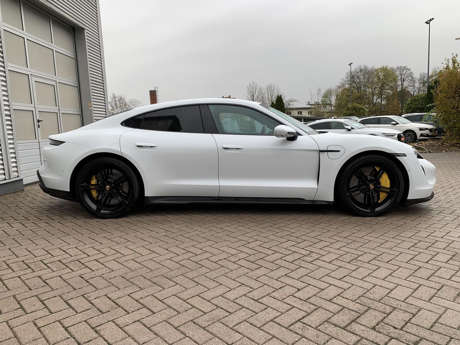 Porsche Taycan Turbo S Mod.23 Burmester+Sitzklima+Lift foto 4