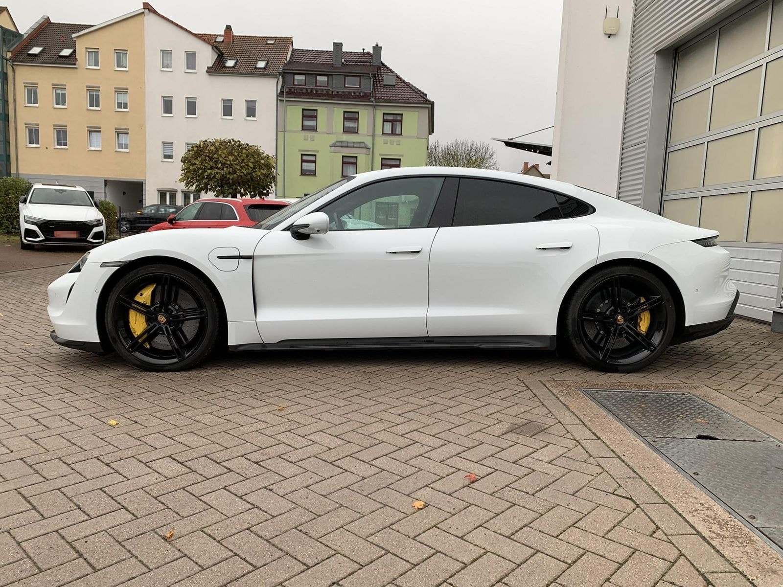 Porsche Taycan Turbo S Mod.23 Burmester+Sitzklima+Lift foto 8