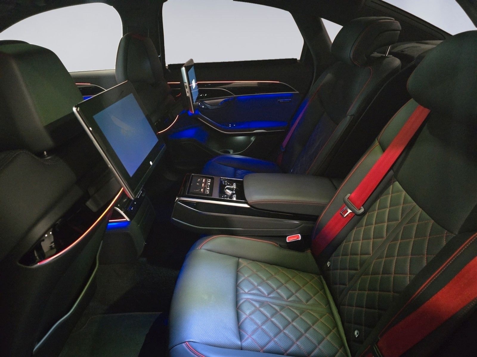 Audi S8 4.0 TFSI quattro NAVI MATRIX 360° B&O VOLL foto 16
