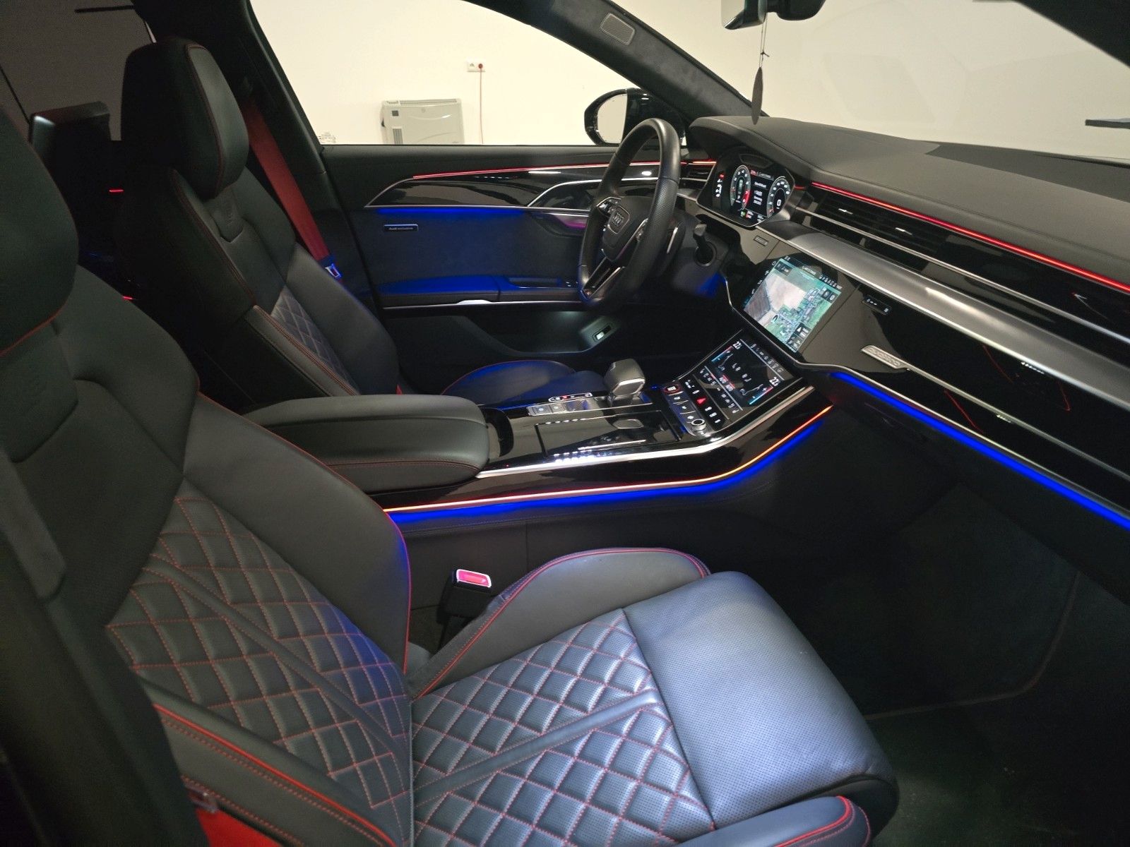 Audi S8 4.0 TFSI quattro NAVI MATRIX 360° B&O VOLL foto 19