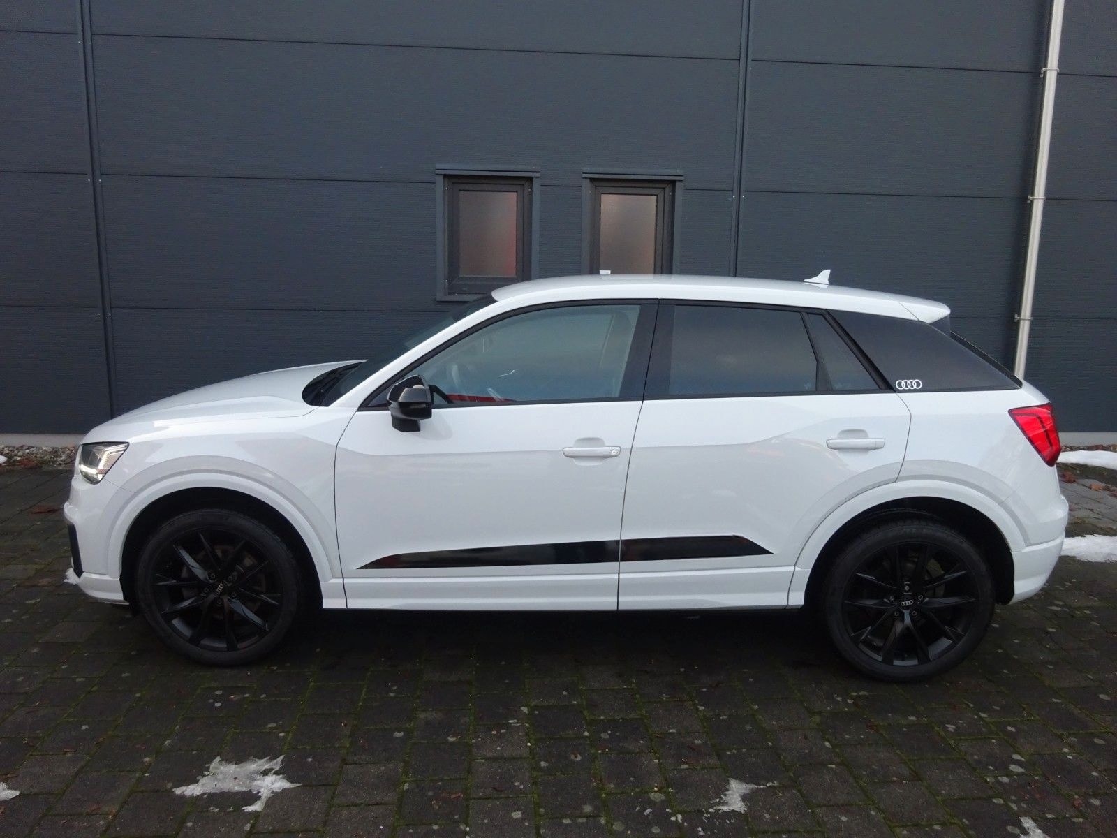 Audi Q2 sport 1,6 TDI foto 1
