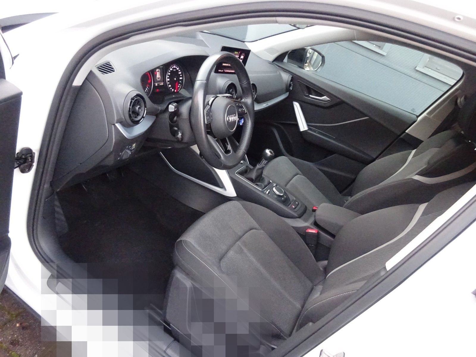 Audi Q2 sport 1,6 TDI foto 6