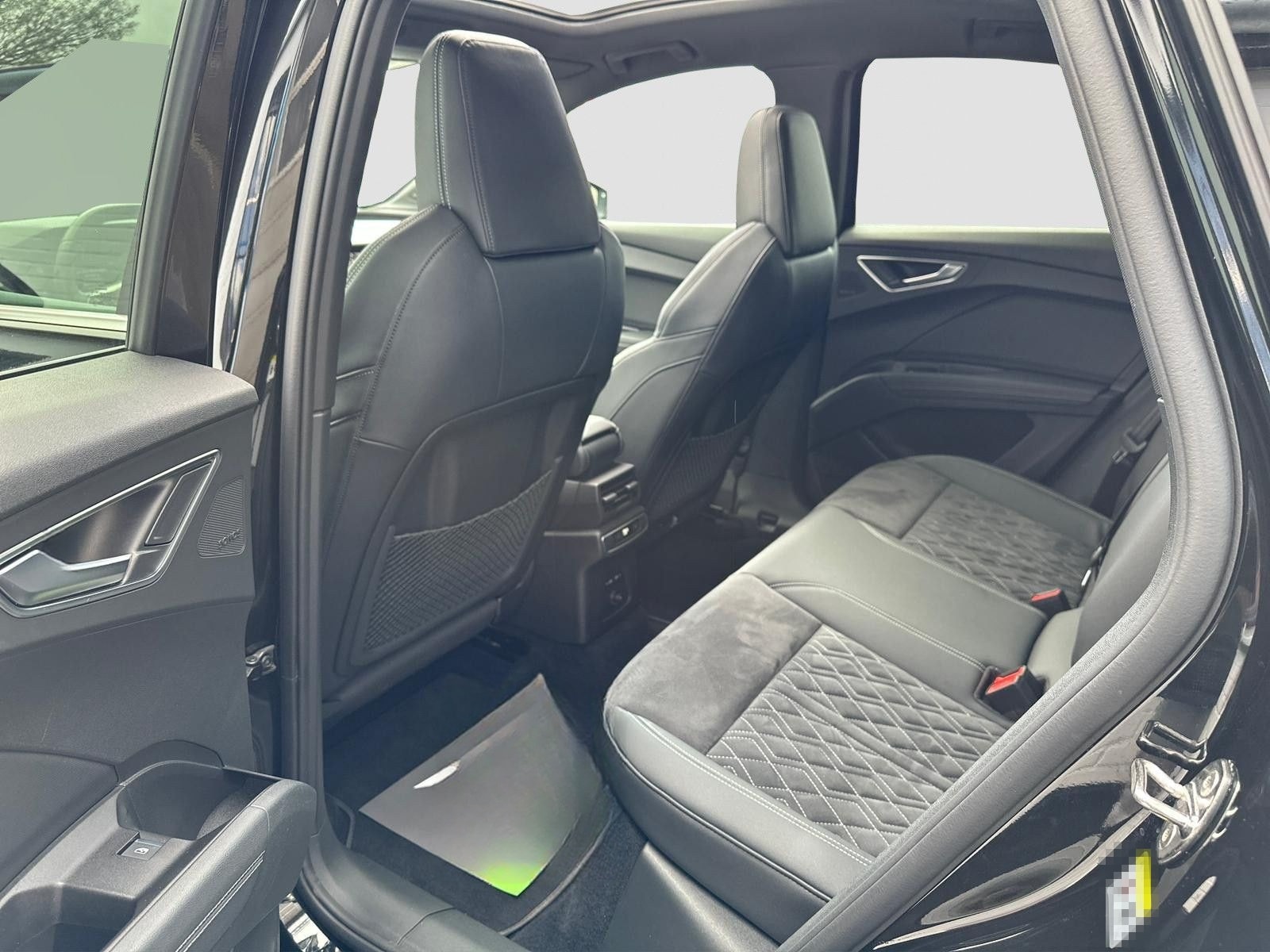 Audi Q4 e-tron 50 quattro*S-LINE* MATRIX/ACC/PANO/HUD foto 15