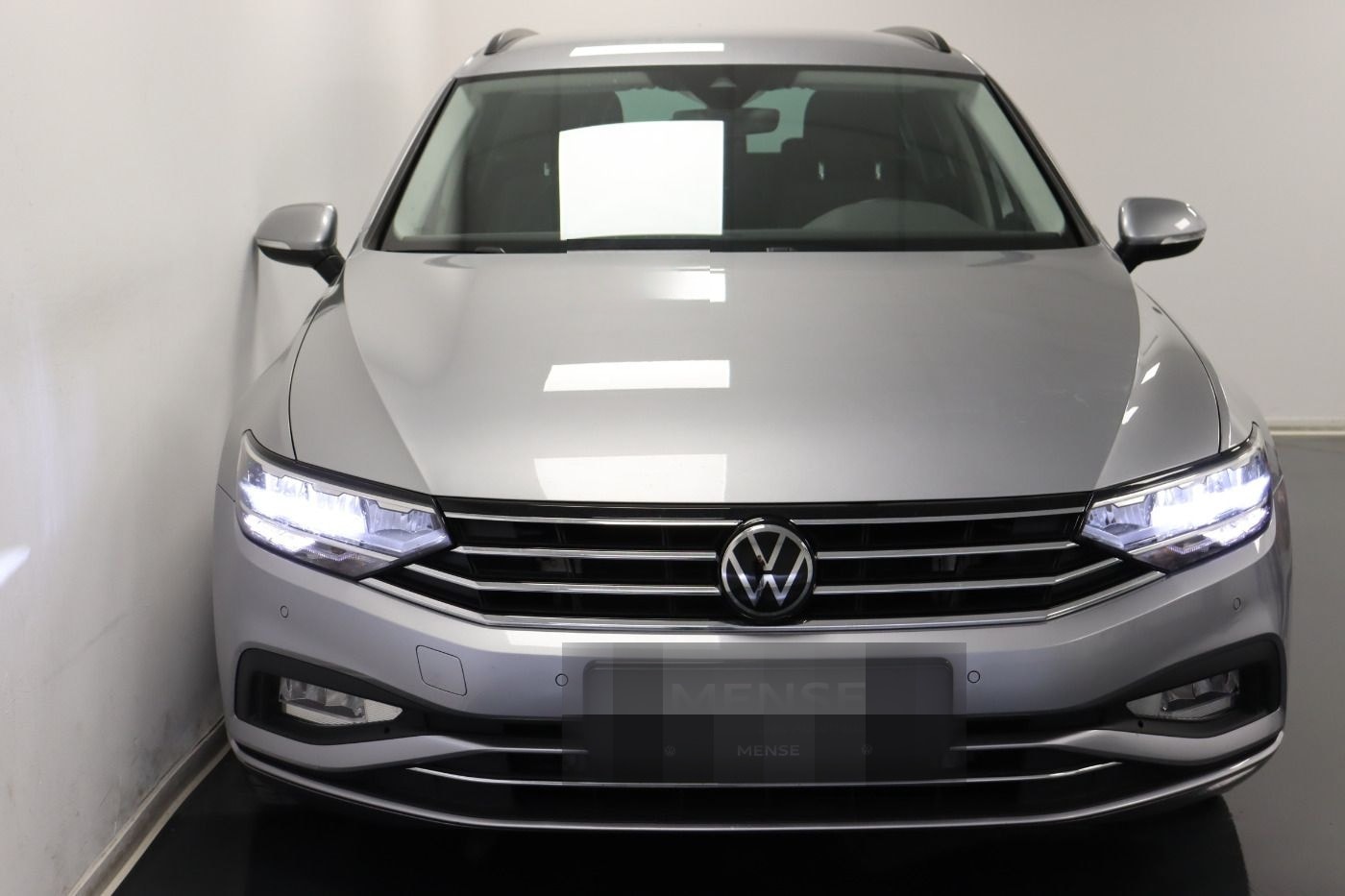Volkswagen Passat Variant 1.5 TSI DSG Business Navi LED ACC foto 3