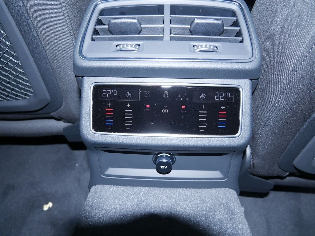 Audi A6 Avant 45 TFSI ACC+LED+KAMERA+SHZ+PDC+NAVI+FSE foto 21