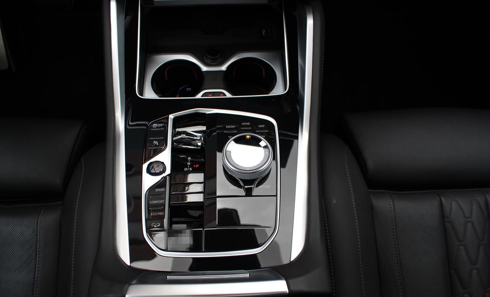 BMW X6 M60i xDrive M Sport Pan-Glasdach Standh. AHK  foto 12