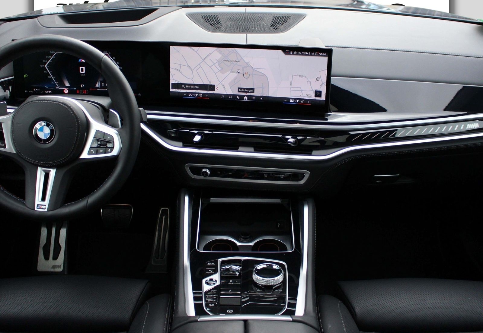 BMW X6 M60i xDrive M Sport Pan-Glasdach Standh. AHK  foto 10