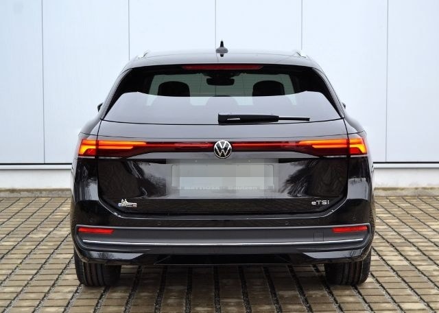 Volkswagen Passat Variant 1.5 eTSI DSG Business AHK/LED/18- foto 11