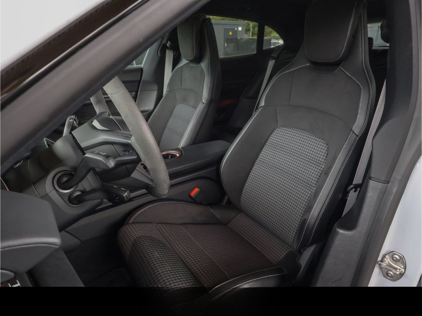 Porsche Taycan Sport Turismo BOSE, HD-Matrix, Panoramada foto 16