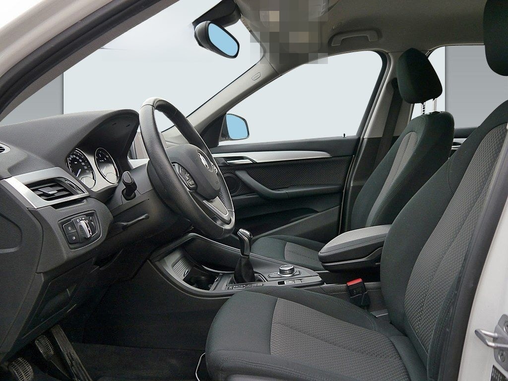 BMW X1 sDrive18d Advantage +NAVI+SHZ+LED+PDC+LM+ foto 5