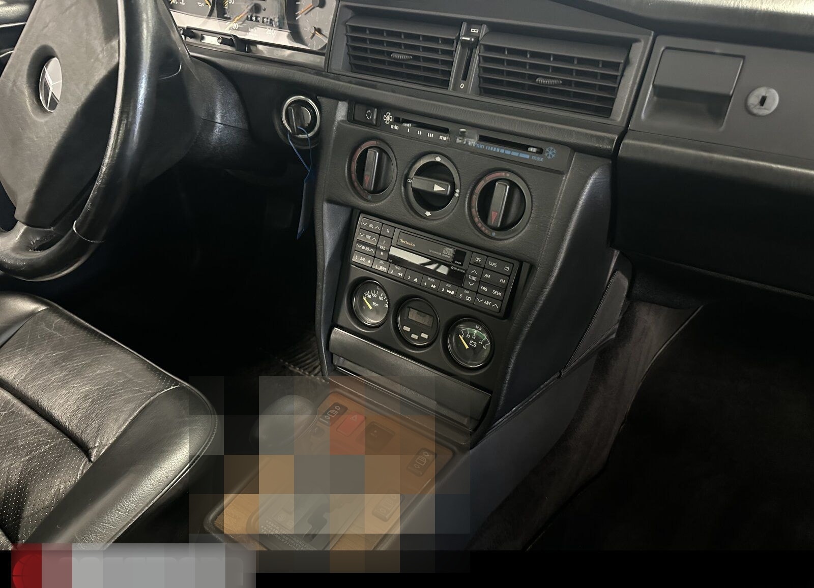 Mercedes-Benz 190 E 2.5-16 KAT Limousine - W201 foto 11