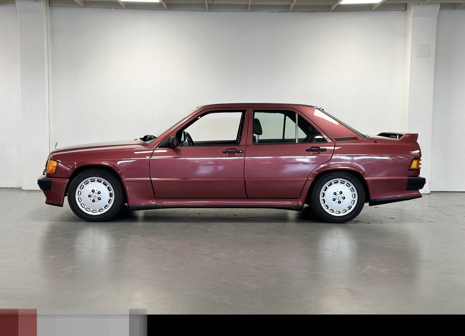 Mercedes-Benz 190 E 2.5-16 KAT Limousine - W201 foto 3