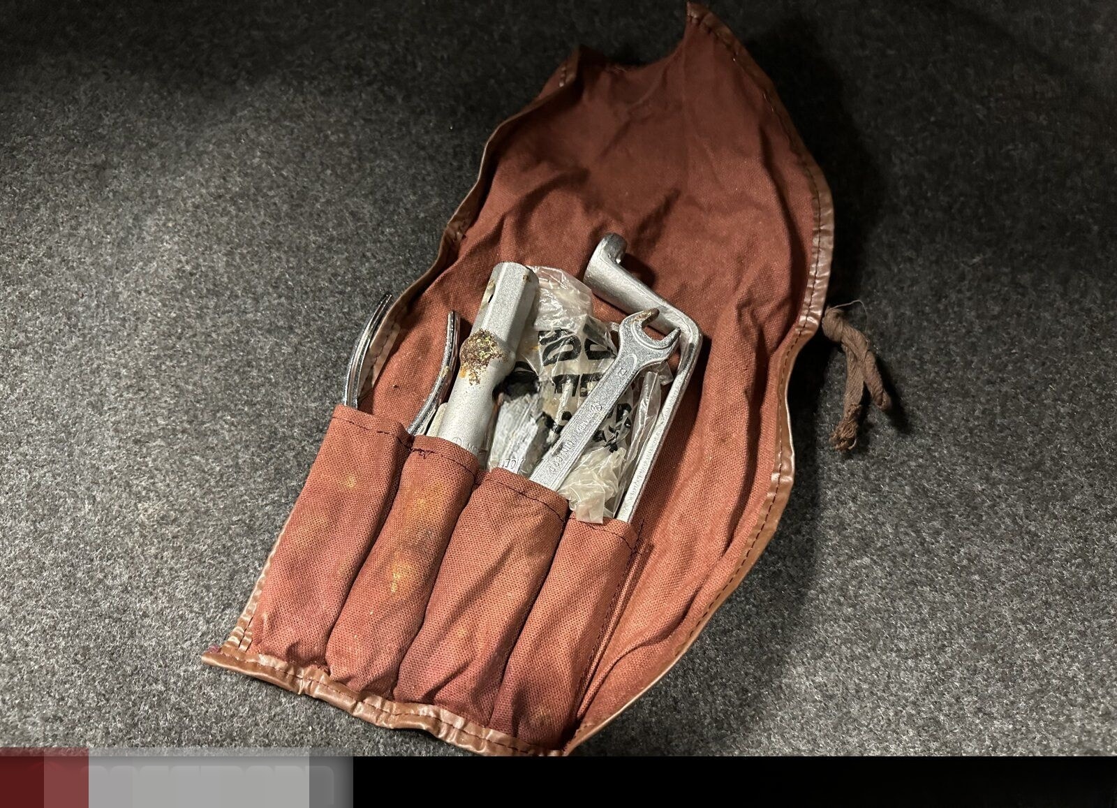 Mercedes-Benz 190 E 2.5-16 KAT Limousine - W201 foto 21