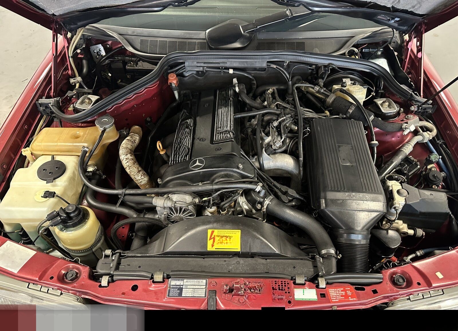 Mercedes-Benz 190 E 2.5-16 KAT Limousine - W201 foto 22