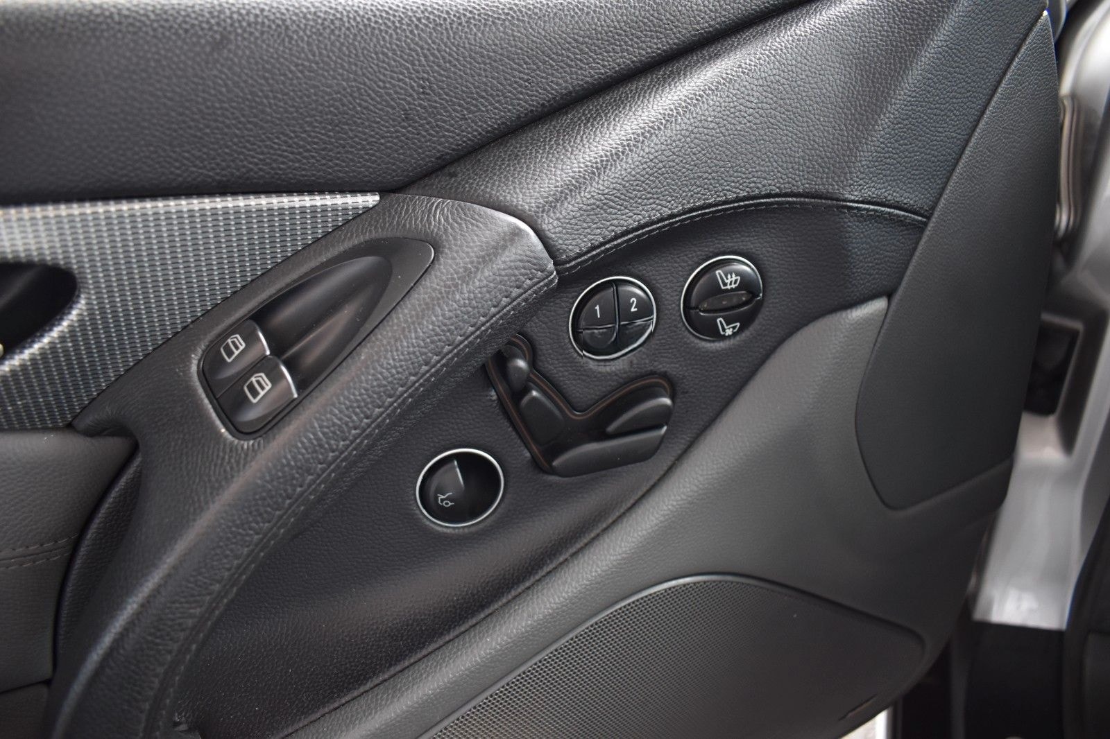 Mercedes-Benz SL 500 Cabrio,BiXen,Nav,ACC,SitzB,KeylG,BOSE,19" foto 24