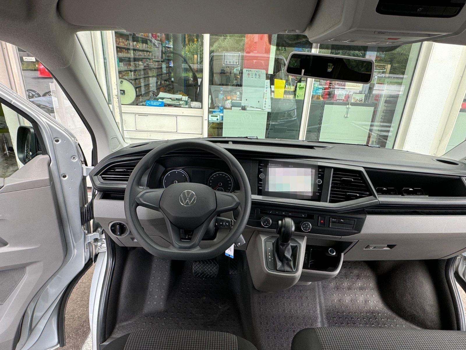 Volkswagen T6.1 2,0 TDI DSG Transporter Kombi LR AHK 9 Sitz foto 5