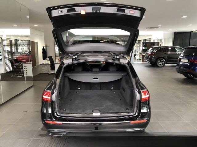 Mercedes-Benz E 200T Avantgarde 4Matic SHD*Night*AHK*Ambiente foto 7