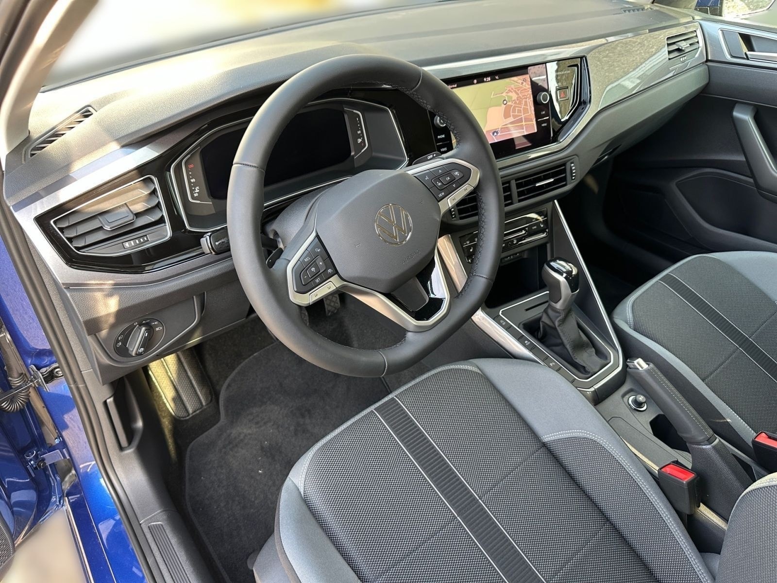 Volkswagen Polo Style 1,0 l TSI DSG *NAVI *ACC *LED *RFK foto 5